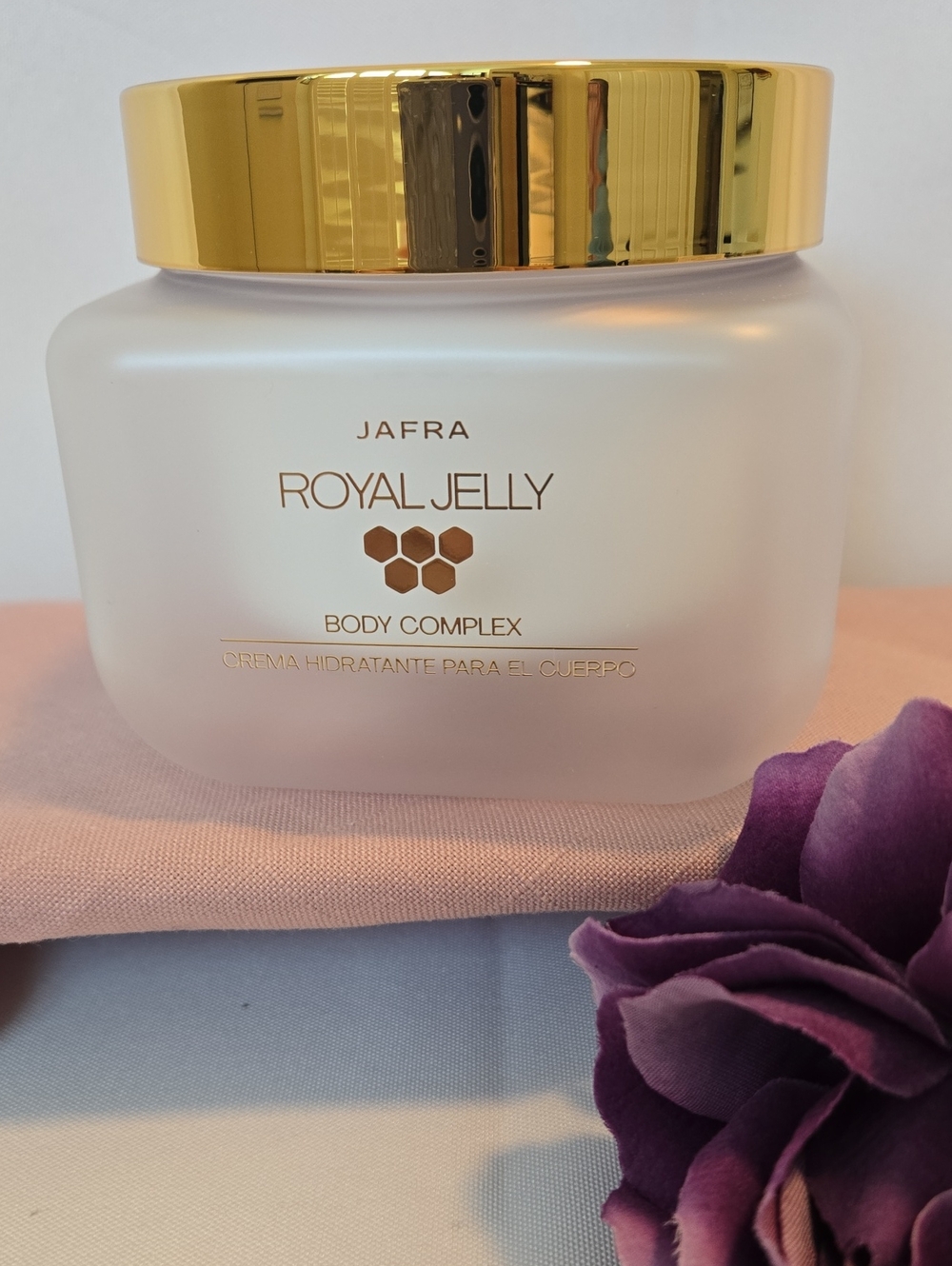 JAFRA Royal Jelly Body Complex • Ultra‑Rich Hydrating Cream NWT 6.7 Oz